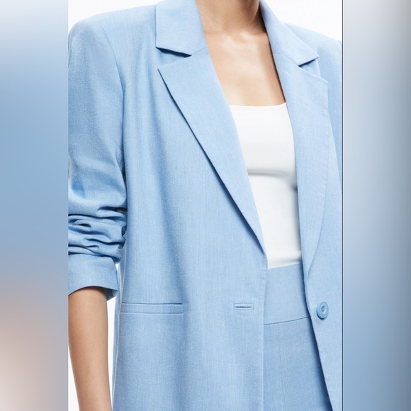 NWT Alice + Olivia Denny Linen Notch Collar Boyfriend Blazer - Picture 2 of 5